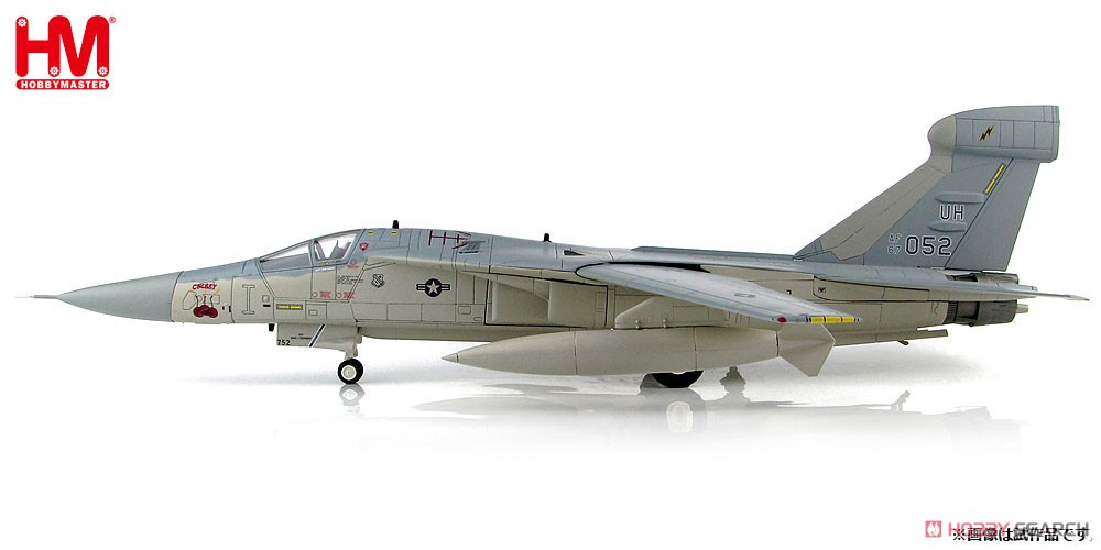EF-111 レイヴン `チェリー・ボム` (完成品飛行機) 商品画像2