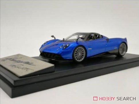 Pagani Huayra Roadster Blue (Diecast Car) Item picture1
