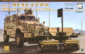 M1235 MaxxPro Dash w/SparkII Main Roller (Plastic model)