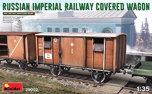 Russian Imperial Railway Covered Wagon (Plastic model)