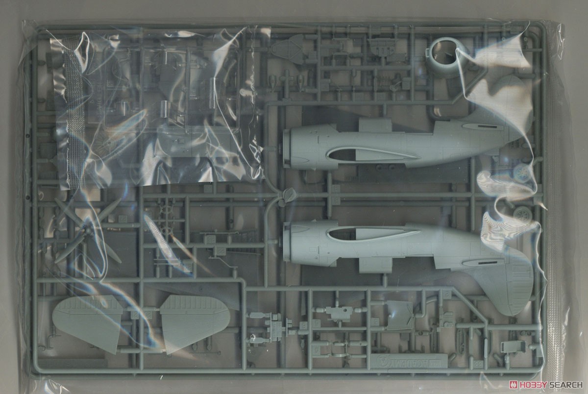 SB2C-4 Helldiver `Operation Iceberg` (Plastic model) 中身1