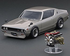 Nissan Skyline 2000 GT-R (KPGC110) Silver with Engine (Diecast Car)