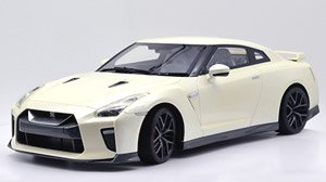 Nissan GT-R R35 Pearl White (Diecast Car)