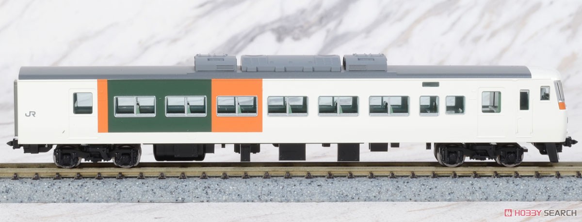 JR 185-0系 特急電車 (踊り子・新塗装・強化型スカート) 基本セットB (基本・5両セット) (鉄道模型) 商品画像9