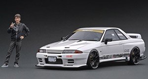 Top Secret GT-R (VR32) White with Mr. Smokey Nagata (Diecast Car)