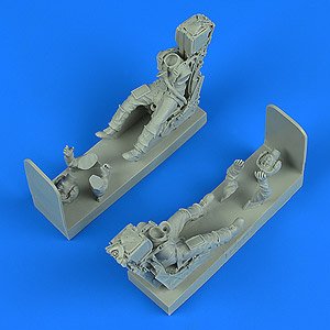 German Luftwaffe Pilot and Opertor with ej.seats for Panavia Tornado IDS/ECR (for Revell) (Plastic model)