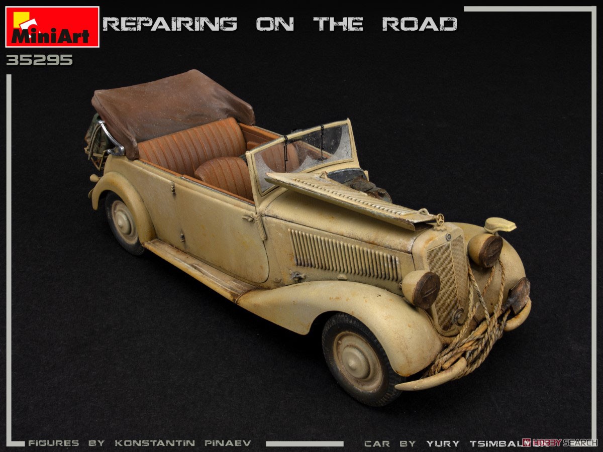Repairing on the Road (Typ 170V Personewagen Cabrio and 4 Figures) (Plastic model) Item picture12