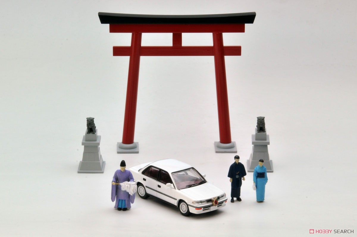 Diorama Collection64 #CarSnap03a New Year`s Visit to a Shrine (Diecast Car) Item picture16