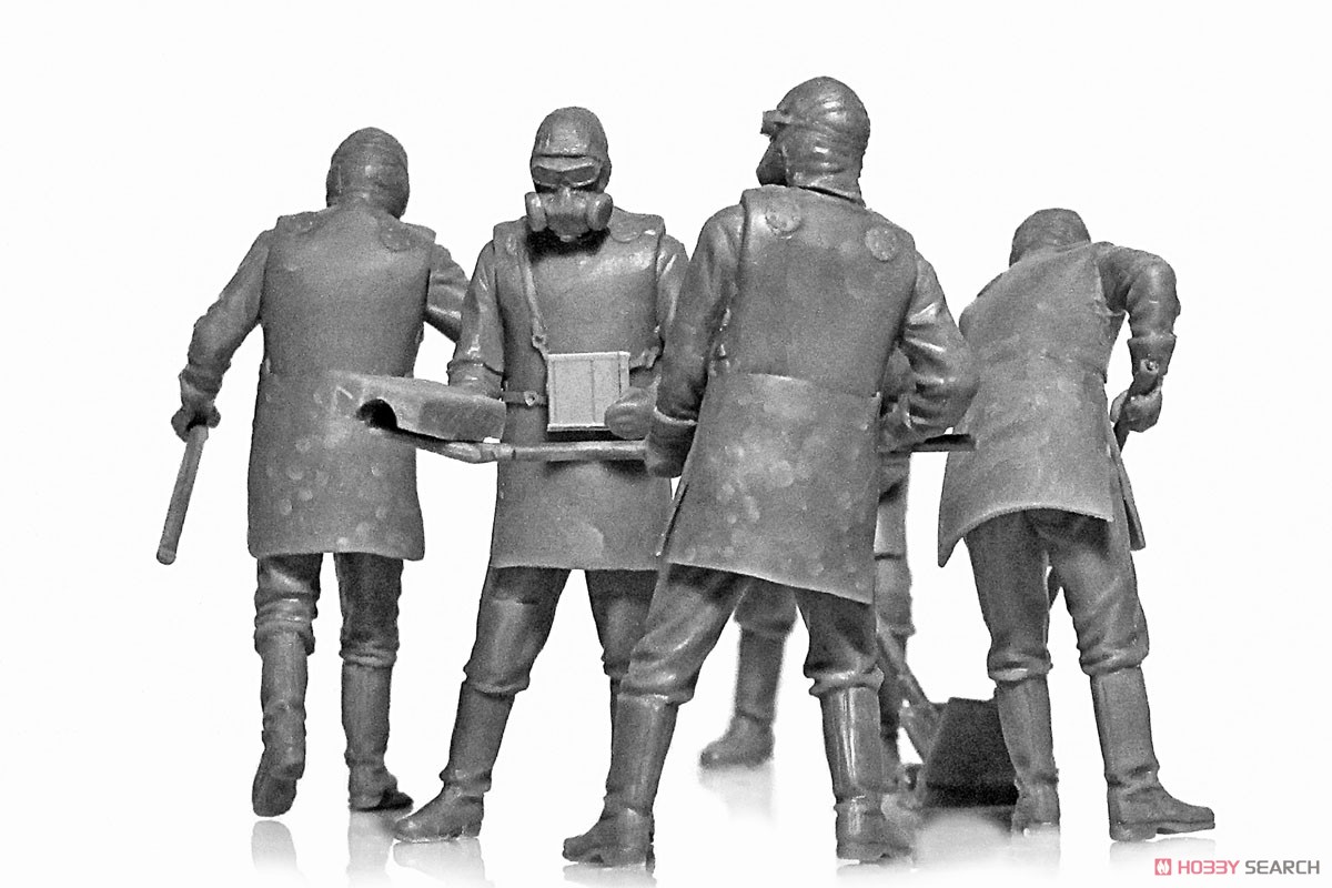 Chernobyl #3 Rubble Cleaners (5 Figures) (Plastic model) Item picture5
