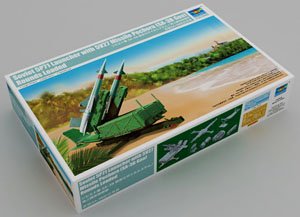 Soviet 5P71 Launcher with 5V27 Missile Pechora (SA3B Goa) Rounds Loaded (Plastic model)