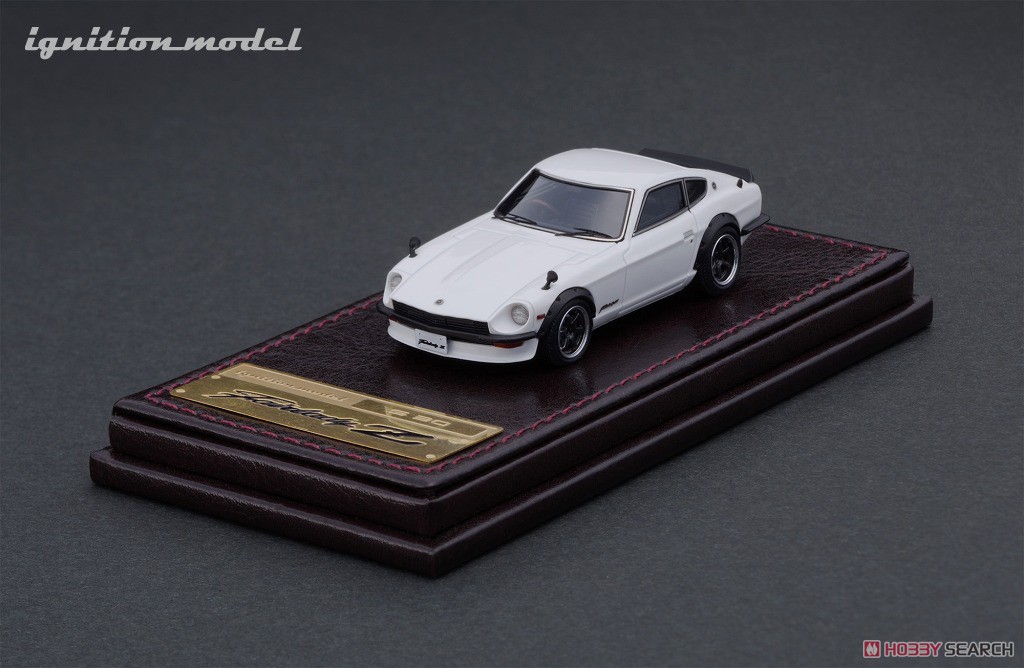 Nissan Fairlady Z (S30) White (ミニカー) 商品画像1