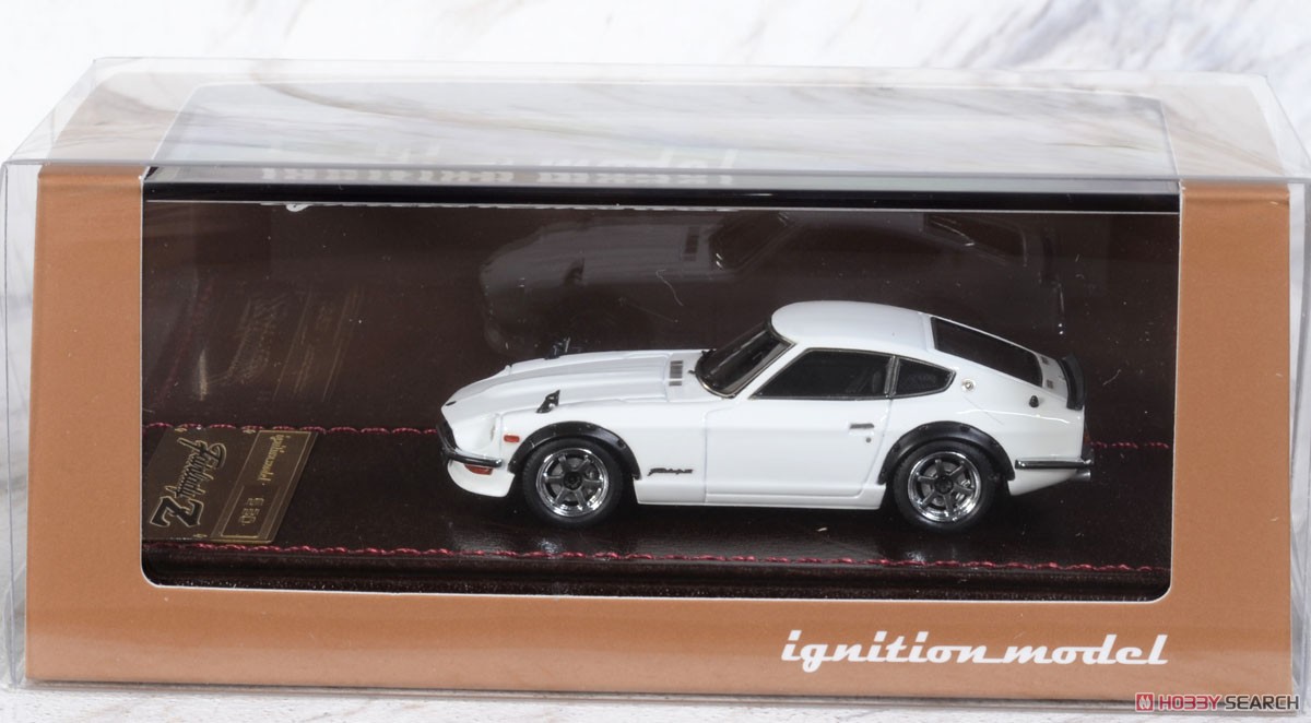 Nissan Fairlady Z (S30) White (ミニカー) パッケージ1