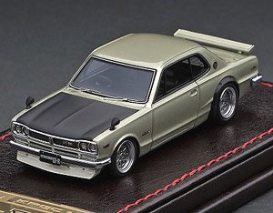 Nissan Skyline 2000 GT-R (KPGC10) Gold (Diecast Car)