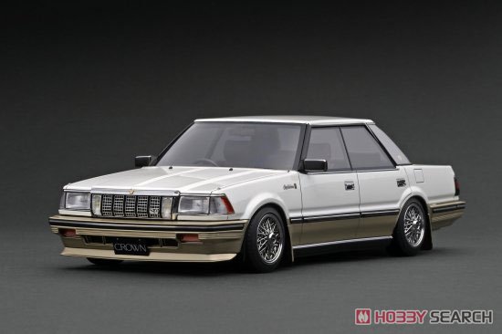 Toyota Crown (120) 2.8 Royal Saloon G Pearl White / Gold (Diecast Car) Item picture1