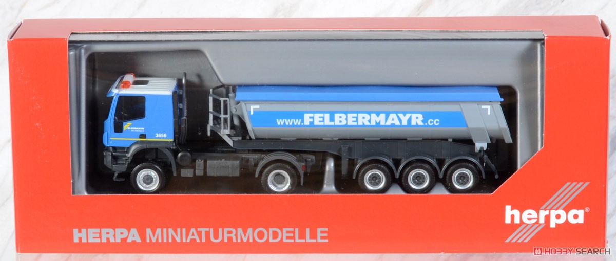 (HO) イベコ トラッカー ラウンドトラフ セミトレーラートラック `Felbermayr` (鉄道模型) パッケージ1