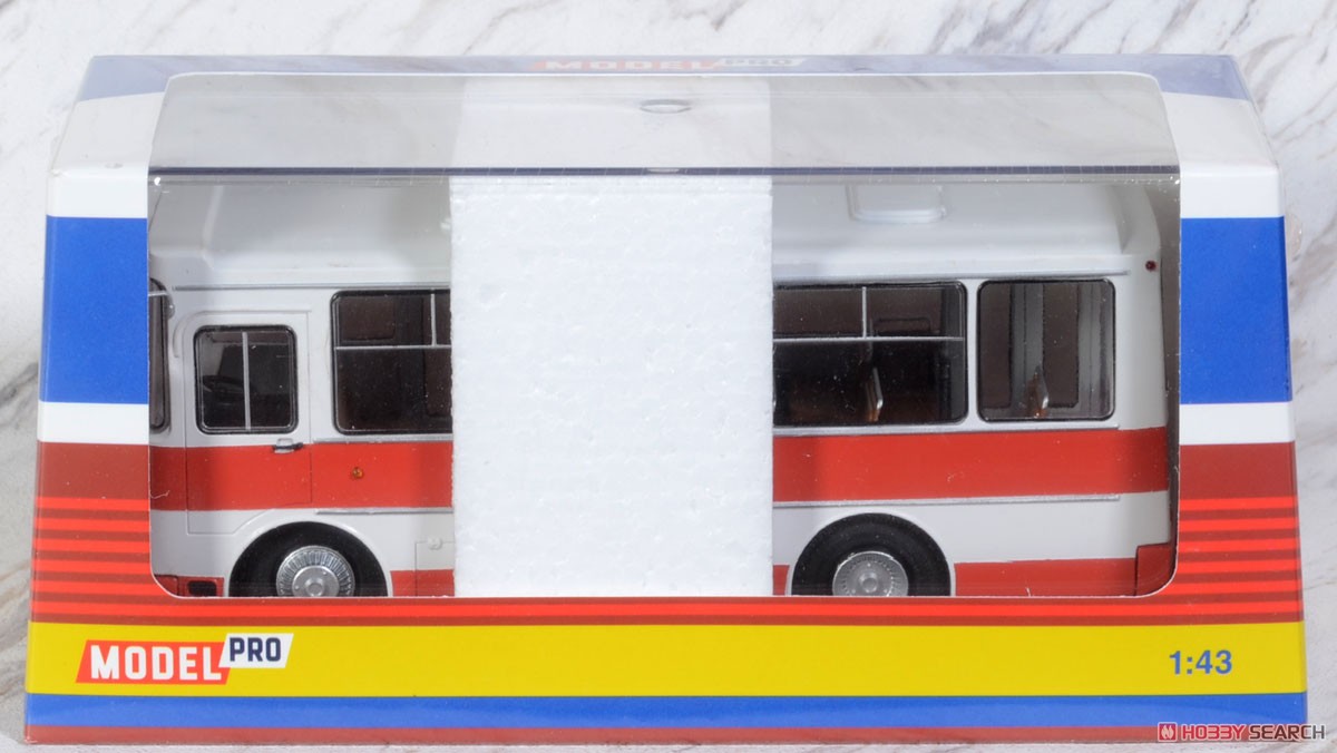 PAZ-3203 Bus White/Red (Diecast Car) Package1