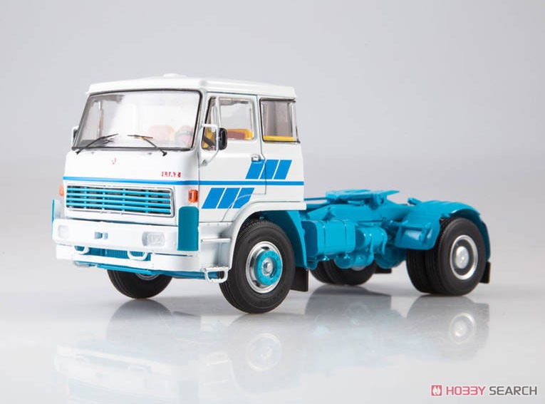 LIAZ-100.471 Tractor White / Light Blue (Diecast Car) Item picture1