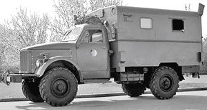 GAZ 63 KUNG トラック NVA (ミニカー)