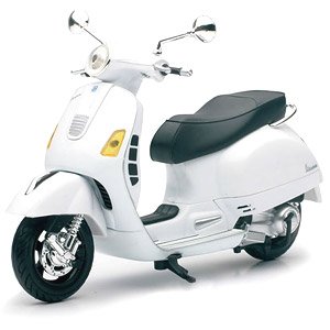 Vespa GTS 300 Super (White) (Diecast Car)