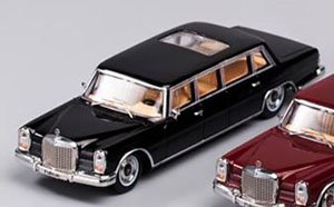 Mercedes-Benz Pullman Limousine Black (Diecast Car)