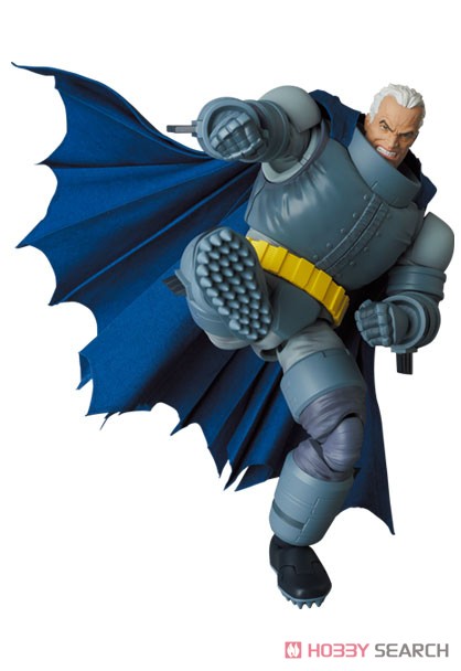 MAFEX No.146 ARMORED BATMAN (The Dark Knight Returns) (完成品) 商品画像10
