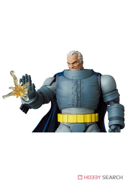 MAFEX No.146 ARMORED BATMAN (The Dark Knight Returns) (完成品) 商品画像8