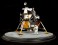 `人類にとって大きな一歩` アポロ11号月着陸船イーグル w/宇宙飛行士&月面展示台 完成モデル (完成品宇宙関連) 商品画像3 サムネイル