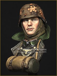 WWII German Feldgendarmerie (Plastic model)