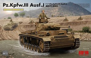 Panzerkampfwagen III Ausf.J w/Full Interior & Workable Track Links (Plastic model)