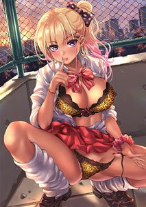 [しゃしゃき先生]描き下ろし `特盛りギャル・きゃんまり`とナイショの屋上 B2タペストリー (キャラクターグッズ)
