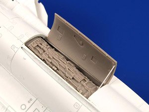 F-14A トムキャット 左側エンジン (アカデミー用) (プラモデル)
