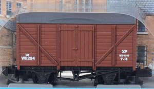 イギリス2軸貨車 木造有蓋車 (標準型・BR・ブラウン) 【NR-43B】 ★外国形モデル (鉄道模型)