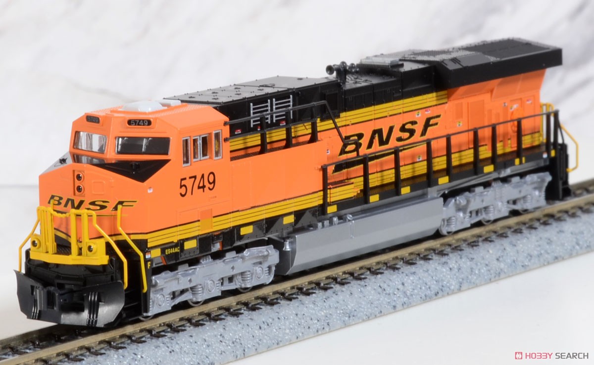 GE ES44AC BNSF #5749 ★外国形モデル (鉄道模型) 商品画像2