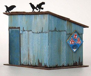 (HO) Galvanized Iron Hut (One-sided Roof) 1:87 (with Crows and Sign) (Unassembled Kit) (Model Train)