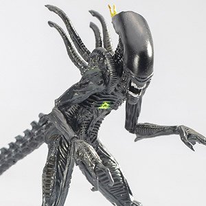 AVP 1/18 アクションフィギュア ブロウアウト エイリアンウォーリアー (完成品)