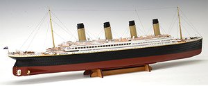 R.M.S. Titanic (Plastic model)