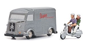 Piccolo Citroen HY w/ Vespa (Diecast Car)