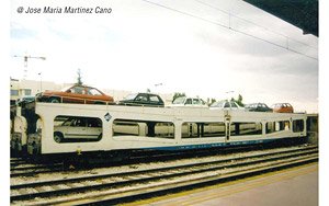 RENFE, 2-unit set DDMA autotransporter, white livery, Period V (2-Car Set) (Model Train)
