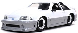 1989 Ford Mustang GT Glossy White (Diecast Car)