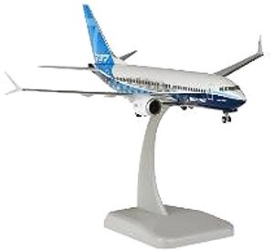 B737 MAX 7 Boeing House Color w/Landing Gear, Stand (Pre-built Aircraft)