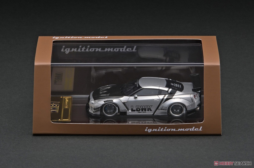 LB-WORKS Nissan GT-R R35 type 2 Silver (Diecast Car) Package1