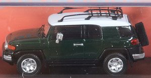 トヨタ クルーザー TOYOTA FJ CRUISER XJ10 (LHD) 【アーミーグリーン】 (ミニカー)