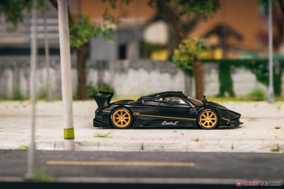 Pagani Zonda R Matt Black (ミニカー) その他の画像2