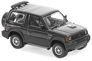 Mitsubishi Pajero SWB 1991 Black (Diecast Car)