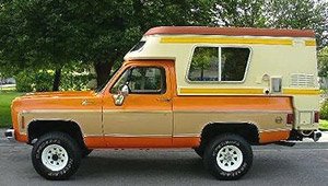 Chevrolet Blazer Chalet 1978 Orange/Cream (Diecast Car)
