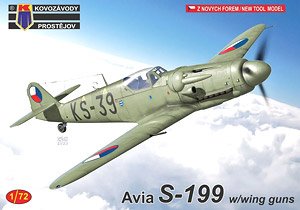 Avia S-199 w/Wing Guns (Plastic model)