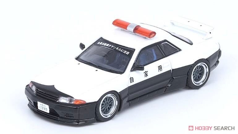 スカイライン GT-R (R32) `PANDEM ROCKET BUNNY` Japan Police Livery Drift Car (ミニカー) 商品画像1