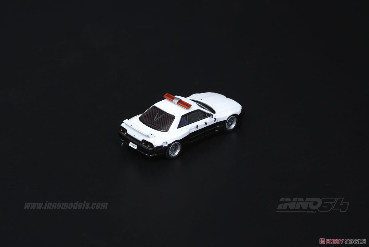 スカイライン GT-R (R32) `PANDEM ROCKET BUNNY` Japan Police Livery Drift Car (ミニカー) その他の画像3