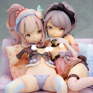 りぃな＆さぁや (フィギュア)