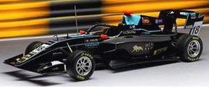 DALLARA F3 2019年マカオGP #18 Sophia Floersch (ミニカー)